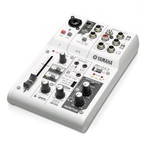 Bàn Mixer Yamaha AG03