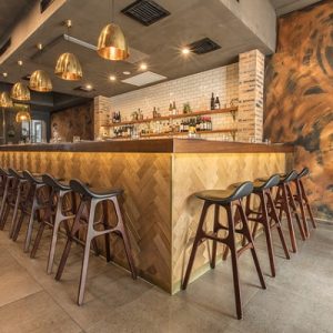 Top 10 Loa Treo Tường Lắp Đặt Âm Thanh Nghe Nhạc Cho Quán Cafe